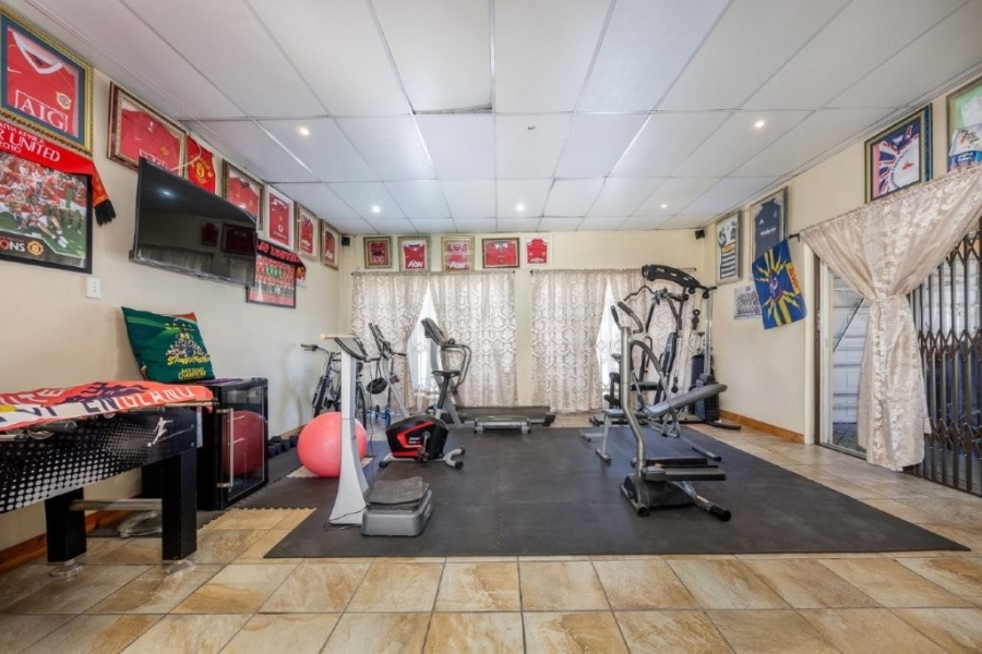 4 Bedroom Property for Sale in Soneike Western Cape